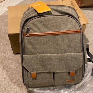 NWT Sunflora Picnic Backpack